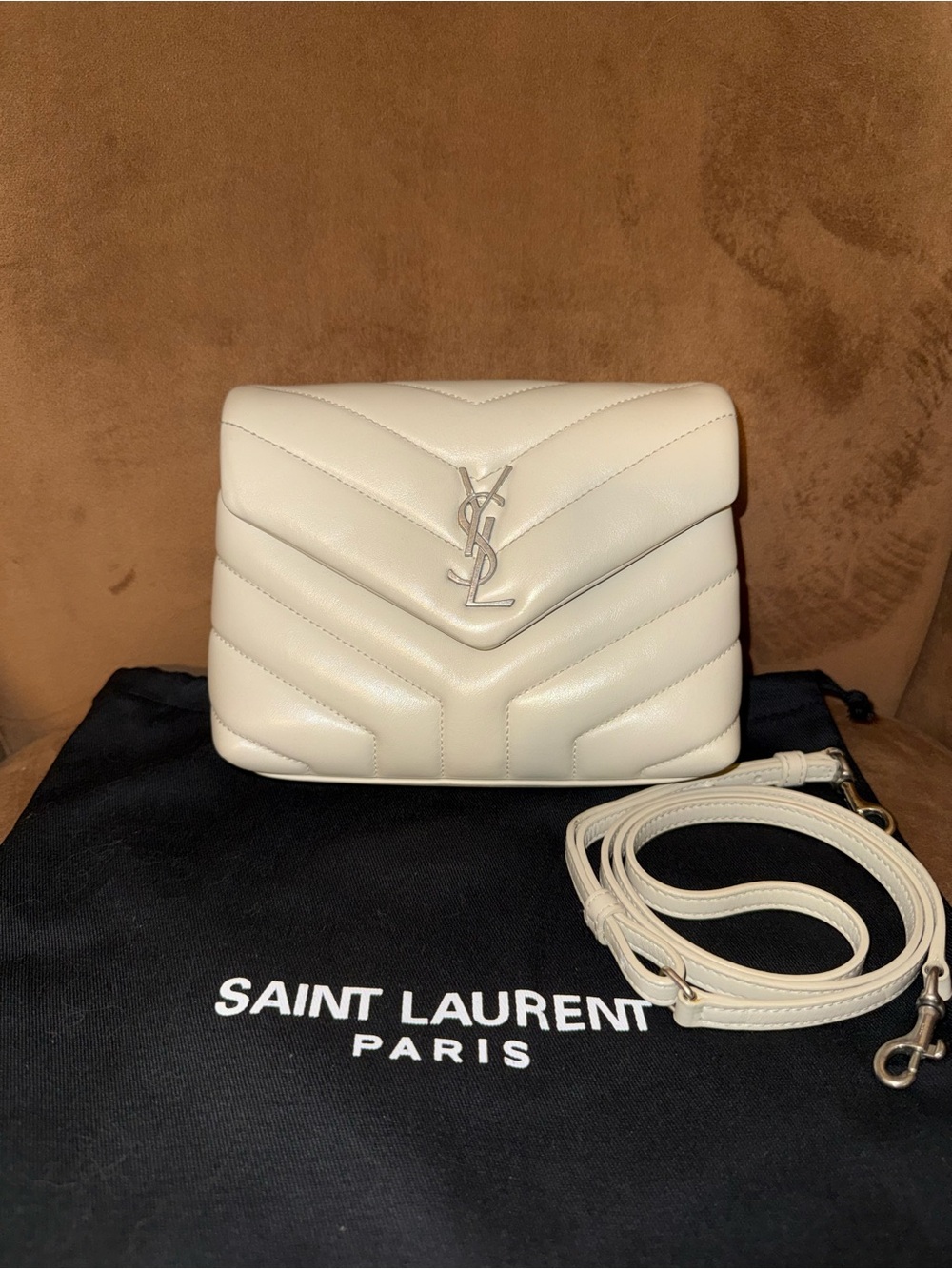 SAINT LAURENT
Calfskin Y Quilted Monogram Toy Loulou Satchel Ivory